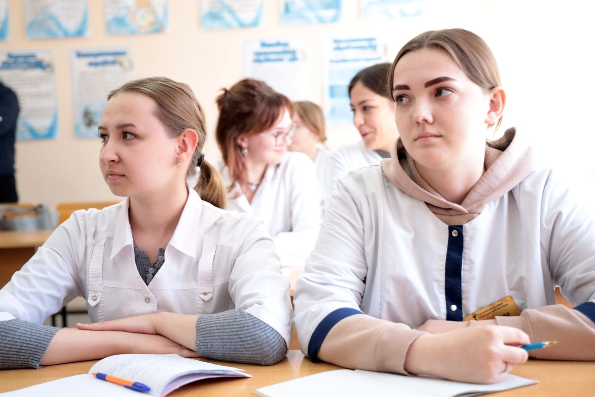 Губернатор Вадим Шумков рассказал о планах ввести новую меру поддержки по приобретению жилья для молодых медицинских работников