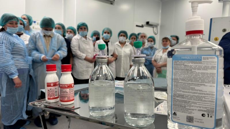 Курганский областной онкологический диспансер стал площадкой для важного образовательного мероприятия, посвященного актуальной теме надлежащего ухода за ПИК-катетерами и порт-системами.