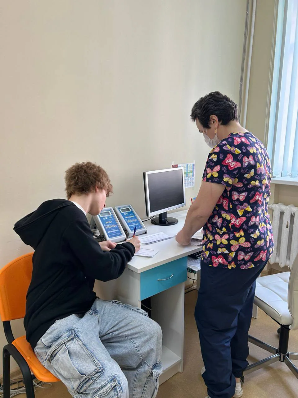 Специалисты Курганской детской поликлиники совместно с Курганским базовым медицинским колледжем провели  «День открытых дверей»