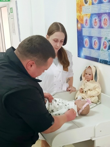 В женской консультации Курганской поликлиники №1 прошёл День открытых дверей «Семья – основа здорового будущего».