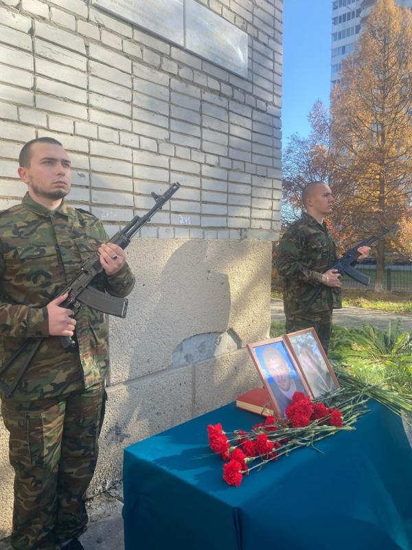 Памятные мемориальные доски открыли в Курганском базовом медицинском колледже