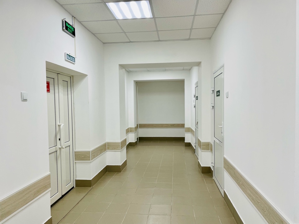 В Петуховском муниципальном округе торжественно открыли отремонтированное терапевтическое отделение больницы и фельдшерско-акушерский пункт в селе Новое Ильинское