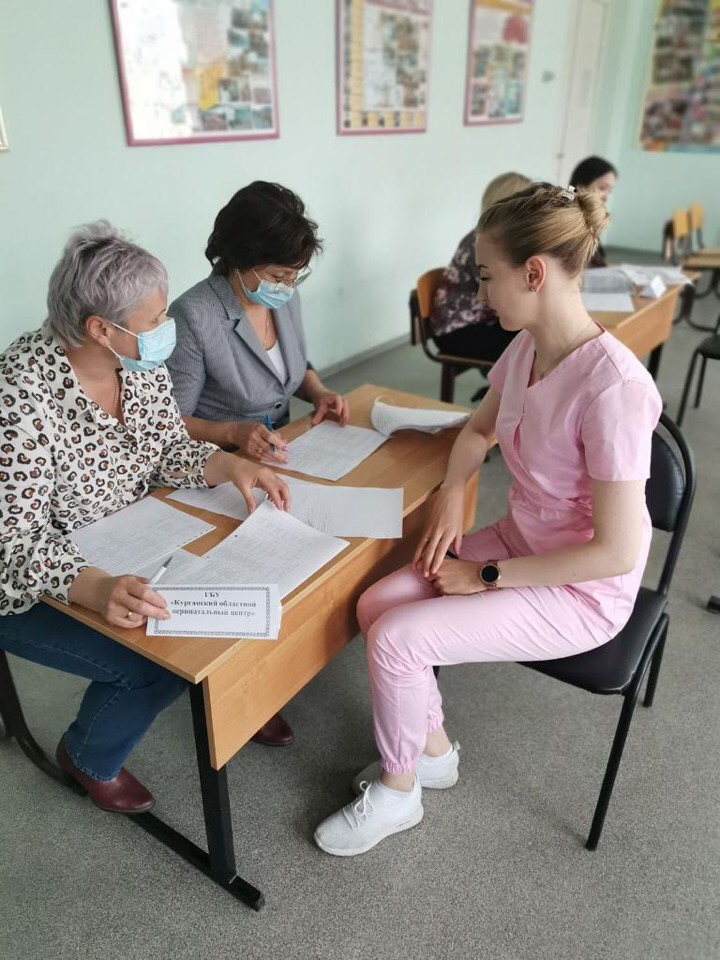 К коллективу Кетовской центральной районной больницы присоединятся две выпускницы колледжа