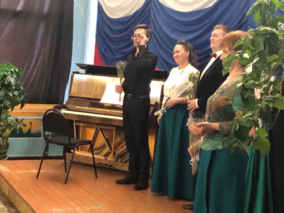 В Кетовской центральной районной больнице состоялся концерт, посвященный 77-ой годовщине Дня Победы