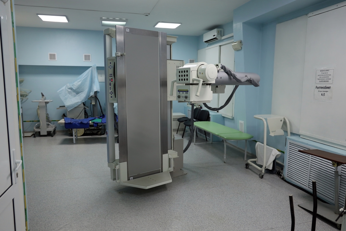 Губернатор Вадим Шумков сделал подарок на 50-летие детской больницы им. Красного Креста – в медучреждении отремонтируют операционное отделение