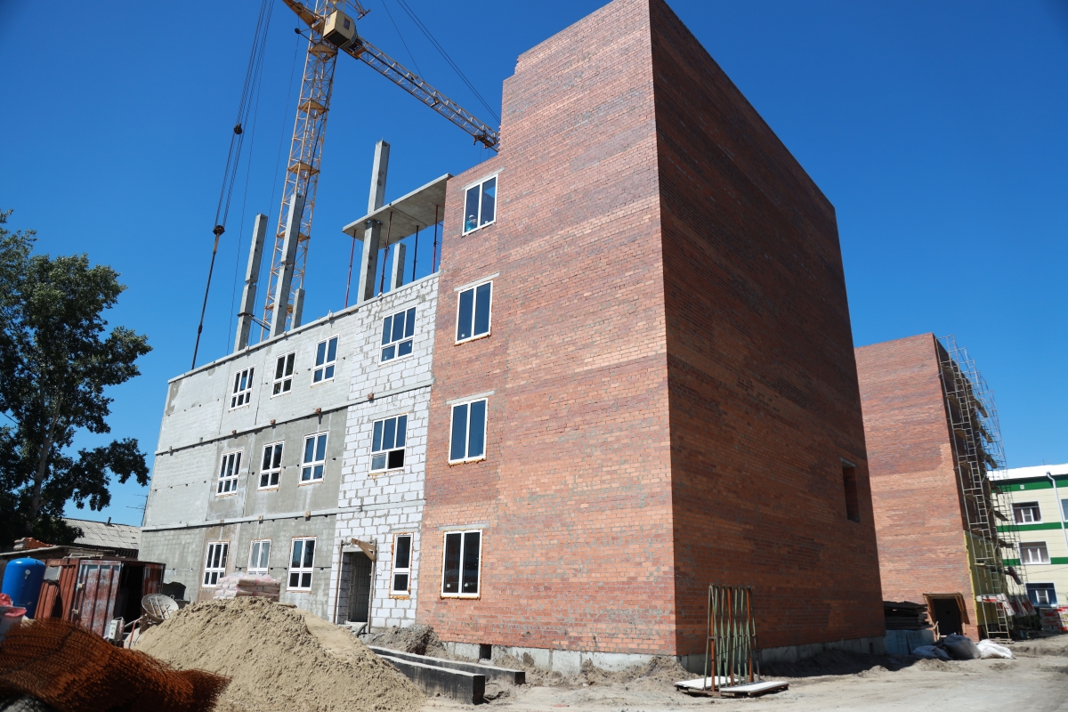 Первый заместитель Председателя Совета Федерации ФС РФ Андрей Яцкин посетил промышленные и социальные объекты Курганской области