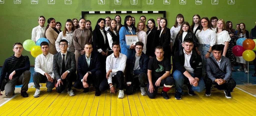 Студентов Курганского базового медицинского колледжа поздравили с Днем знаний