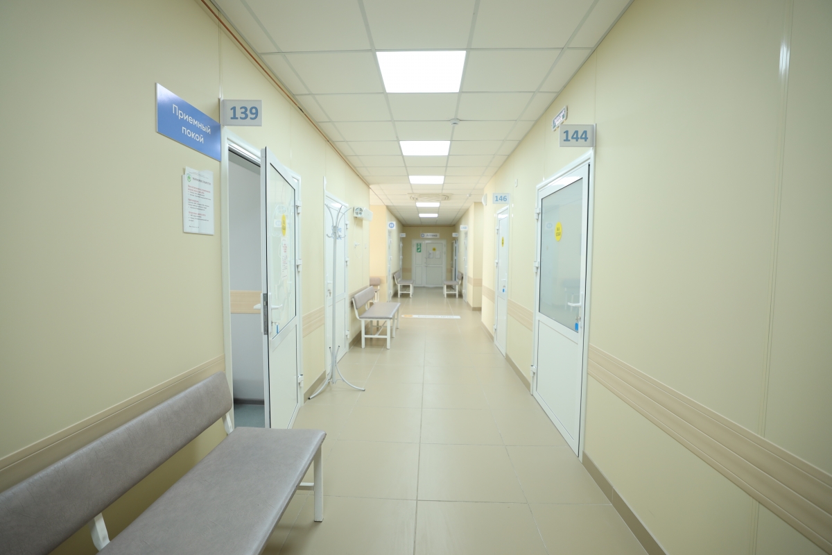 Сегодня, 11 марта, в Курганском областном госпитале для ветеранов войн запустили в работу современную, высокотехнологичную офтальмологическую хирургическую систему