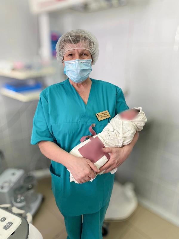  В октябре 2025 года в Курганском областном перинатальном центре принято более 310 родов