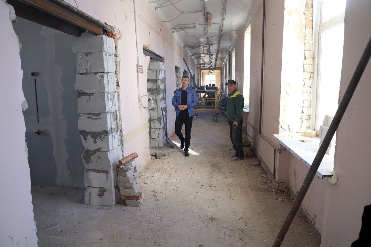 Губернатор Вадим Шумков рассказал о планах по ремонту областной клинической больницы и БСМП