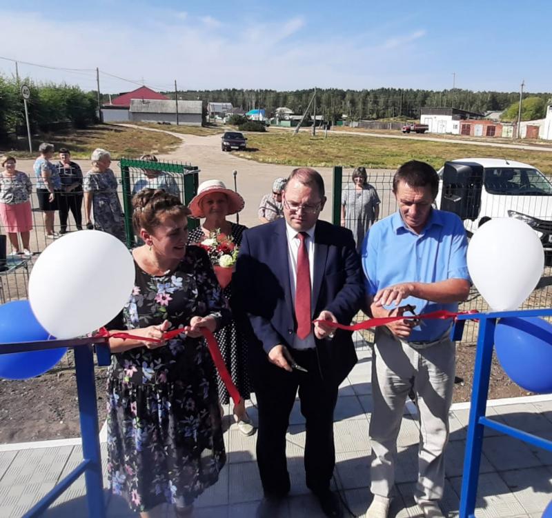 В селе Боровское Катайского района торжественно открыли  новый фельдшерско –акушерский пункт