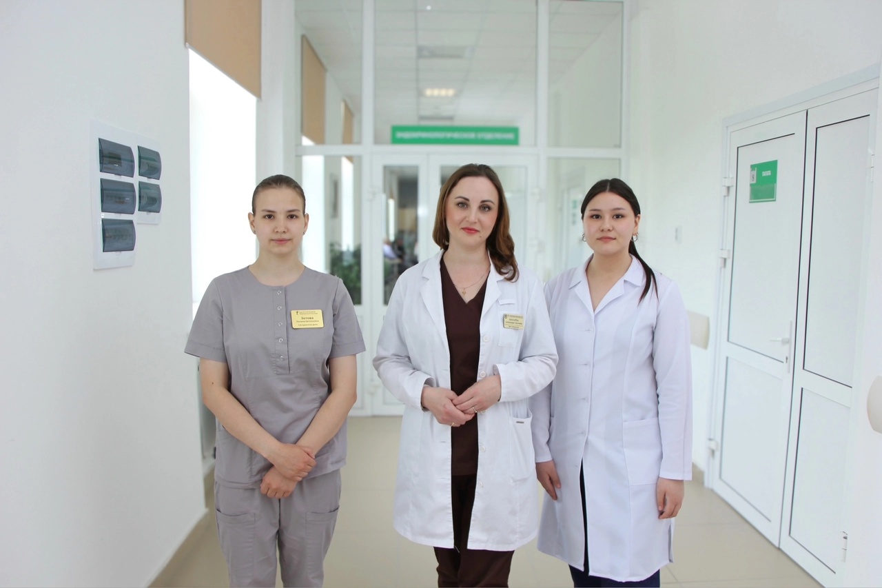 На базе Курганской областной больницы №2 продолжают проходить практику студенты Тюменского государственного медицинского университета и Курганского базового медицинского колледжа