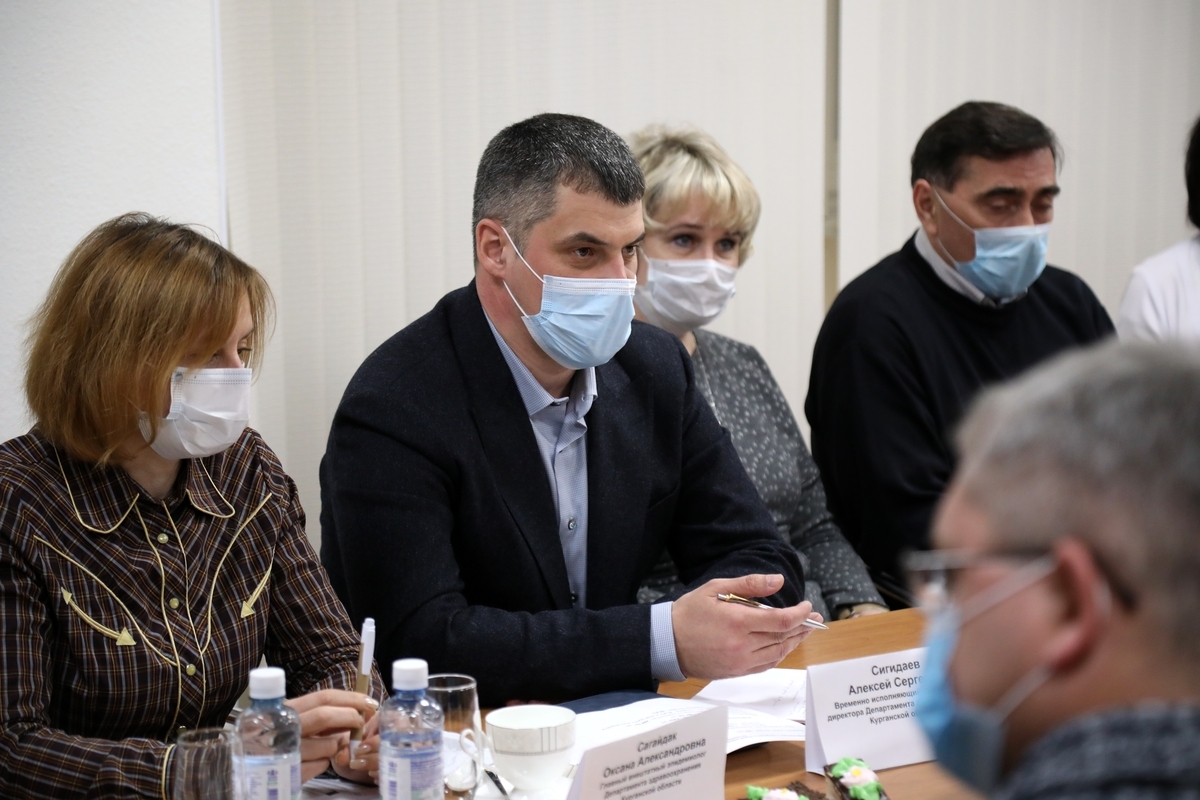 Врио директора департамента здравоохранения Алексей Сигидаев: «Победить коронавирус мы должны сейчас»