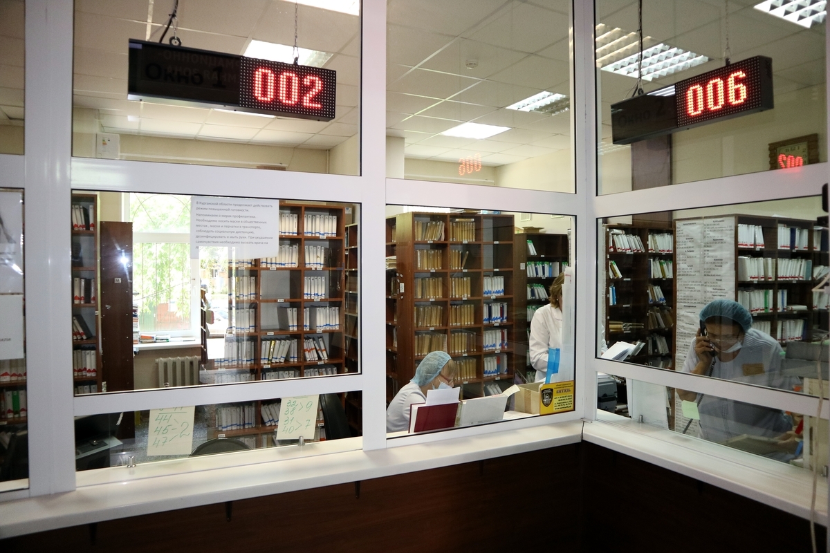 Лариса Кокорина рассказала о строительстве, ремонте, новом оборудовании и кадрах для больниц Курганской области