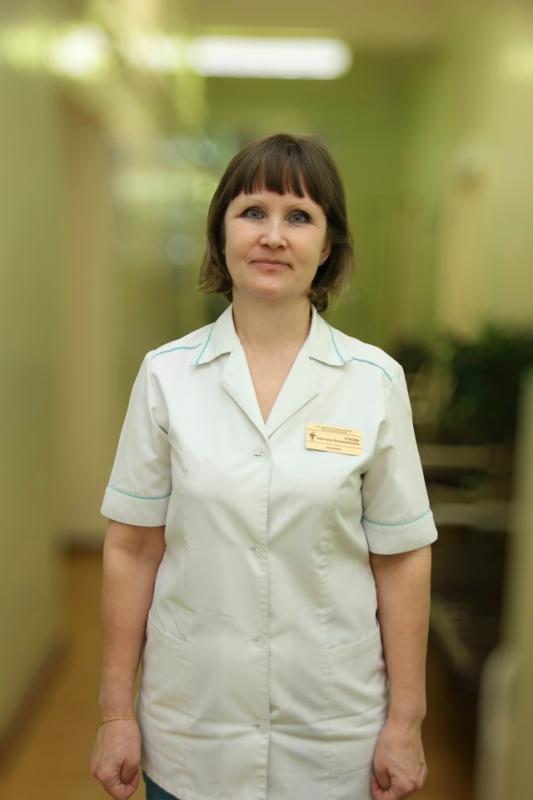 В рамках Недели ответственного отношения к беременности акушерка женской консультации Курганской областной больницы №2 Уткова Светлана Владимировна рассказала о важности осознанного подхода к планированию и ведению беременности.