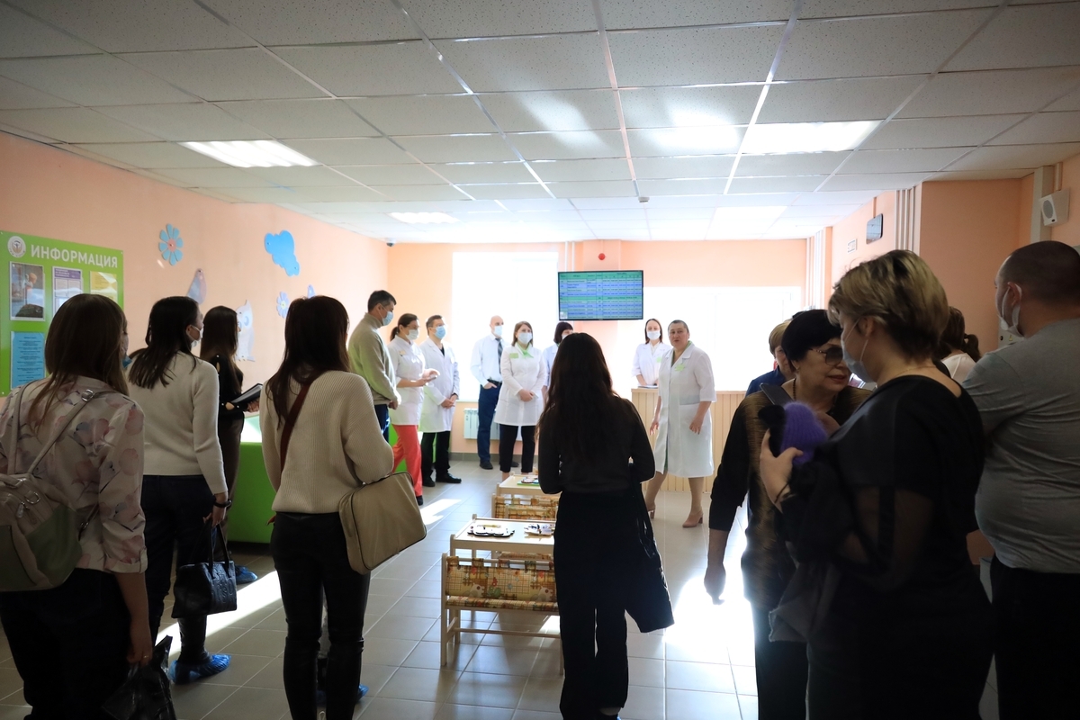 Заместитель главы региона по социальной политике Наталья Кирилова встретилась с родителями детей с ОВЗ