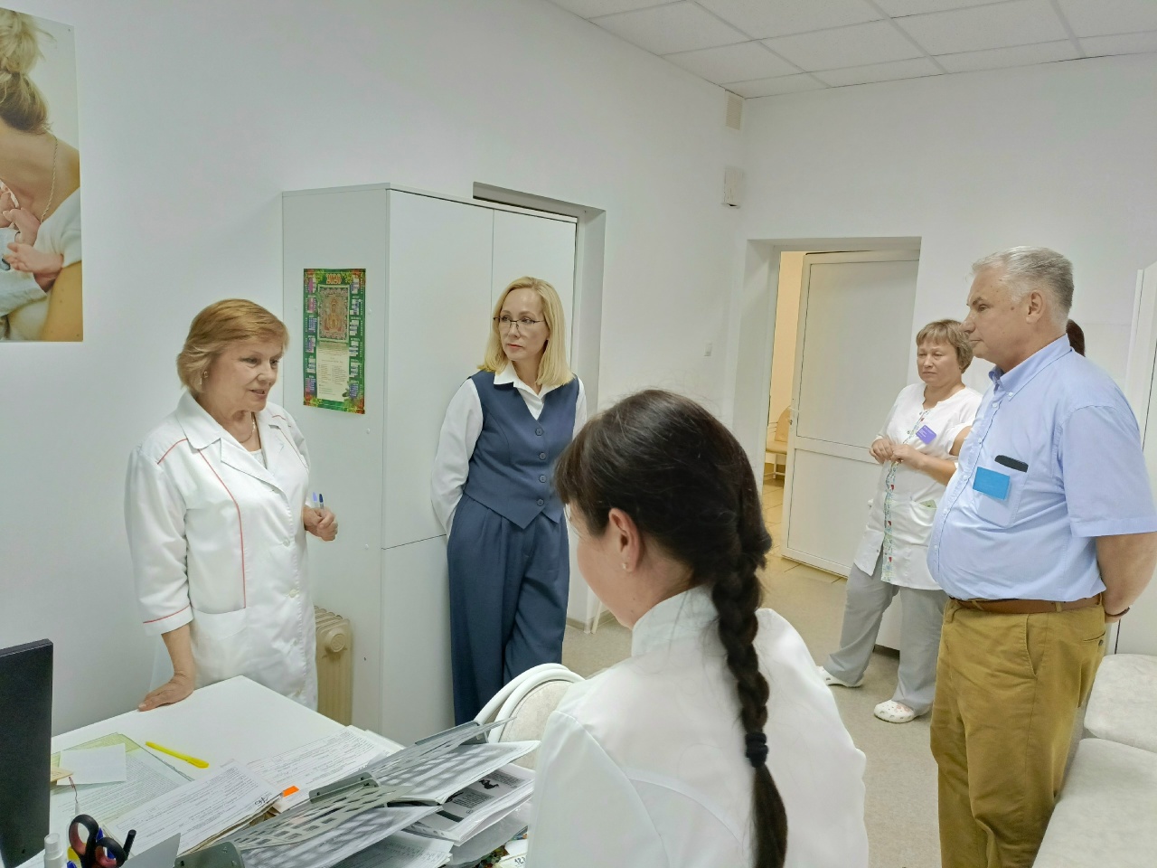 По поручению Губернатора Курганской области В.М. Шумкова с рабочим визитом в ГБУ "Межрайонная больница №5" побывала новый руководитель Департамента здравоохранения Курганской области Екатерина Ютяева
