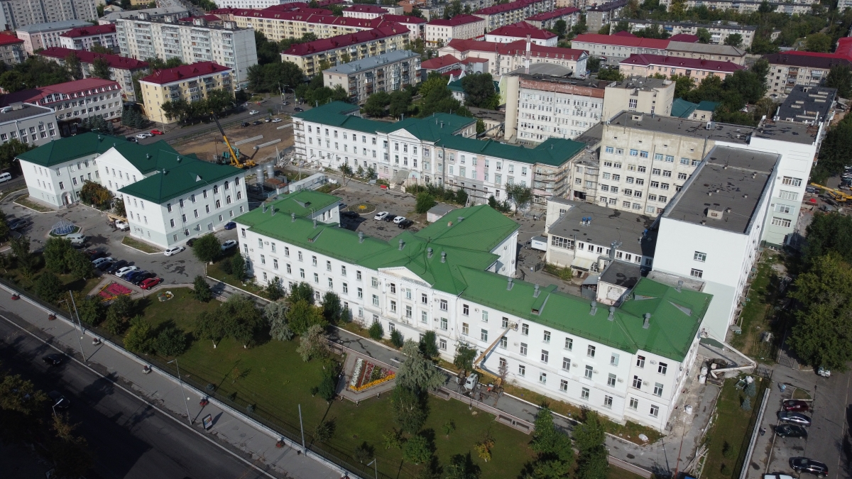 Профессионализм курганских врачей и современные технологии спасли жизнь молодой маме