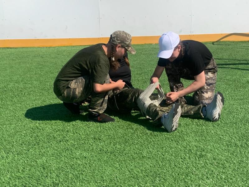 Студентки  Шадринского филиала Курганского базового медицинского колледжа вернулась с военно‑полевых сборов