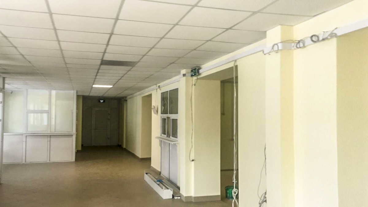 В Лебяжьевской больнице отремонтировали первый этаж поликлиники и установили новый флюорограф