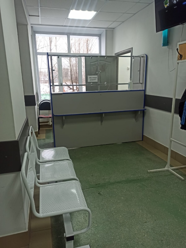 Для жителей Звериноголовского округа капитально отремонтировали поликлинику