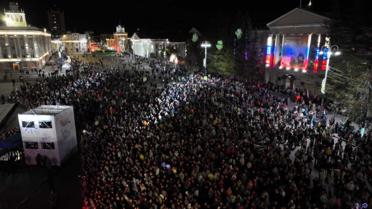 В День города глава региона Вадим Шумков вручил награды победителям конкурсов на гранты губернатора Курганской области