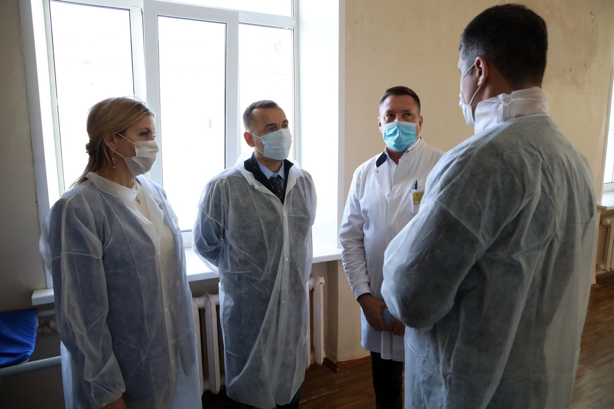 Губернатор Вадим Шумков рассказал о планах по ремонту областной клинической больницы и БСМП