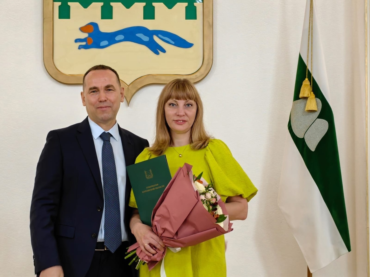 Губернатор Вадим Шумков накануне профессионального праздника вручил награды медицинским работникам региона