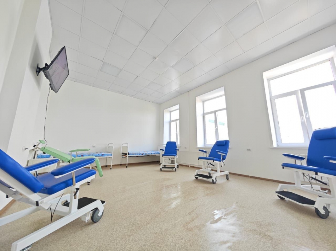 Губернатор Вадим Шумков оценил ремонт отделений Курганской областной клинической больницы и поставил задачи по её дальнейшему обновлению