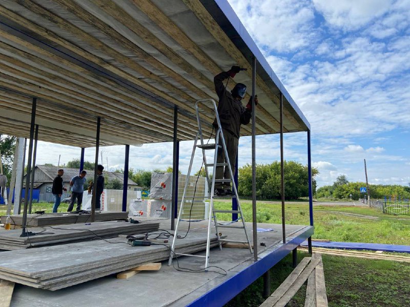 В селе Труд и Знание Звериноголовского округа началось возведение нового ФАПа