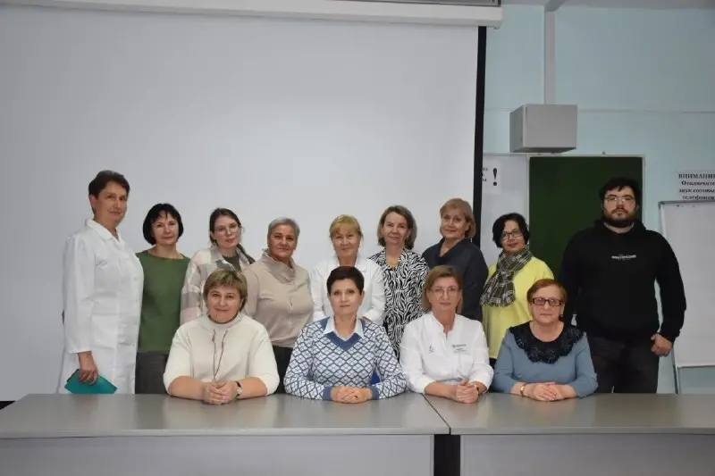 4 декабря прошел День специалиста-бактериолога в Курганской областной клинической больнице.