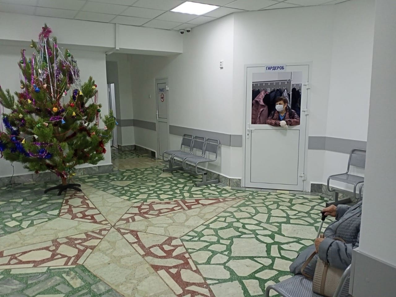 В Курганской поликлинике №2 завершили  капитальный ремонт