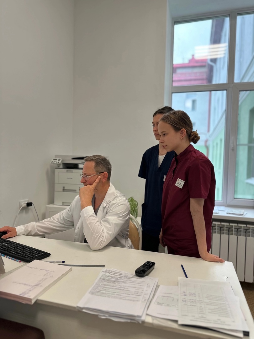 На базе Курганской областной больницы №2 продолжают проходить практику студенты Тюменского государственного медицинского университета и Курганского базового медицинского колледжа