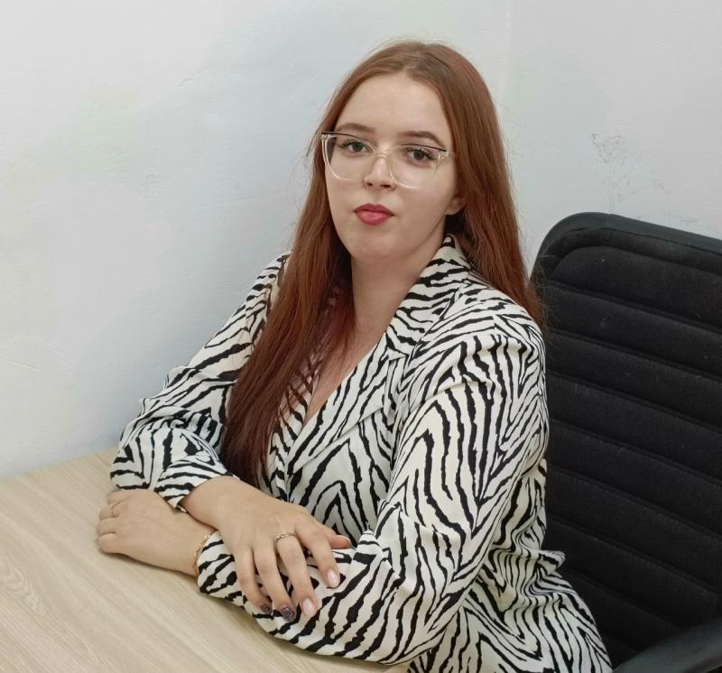 В фельдшерско-акушерском пункте села Малышева Каргапольского округа приступила к работе новый специалист – Алина Парфёнова