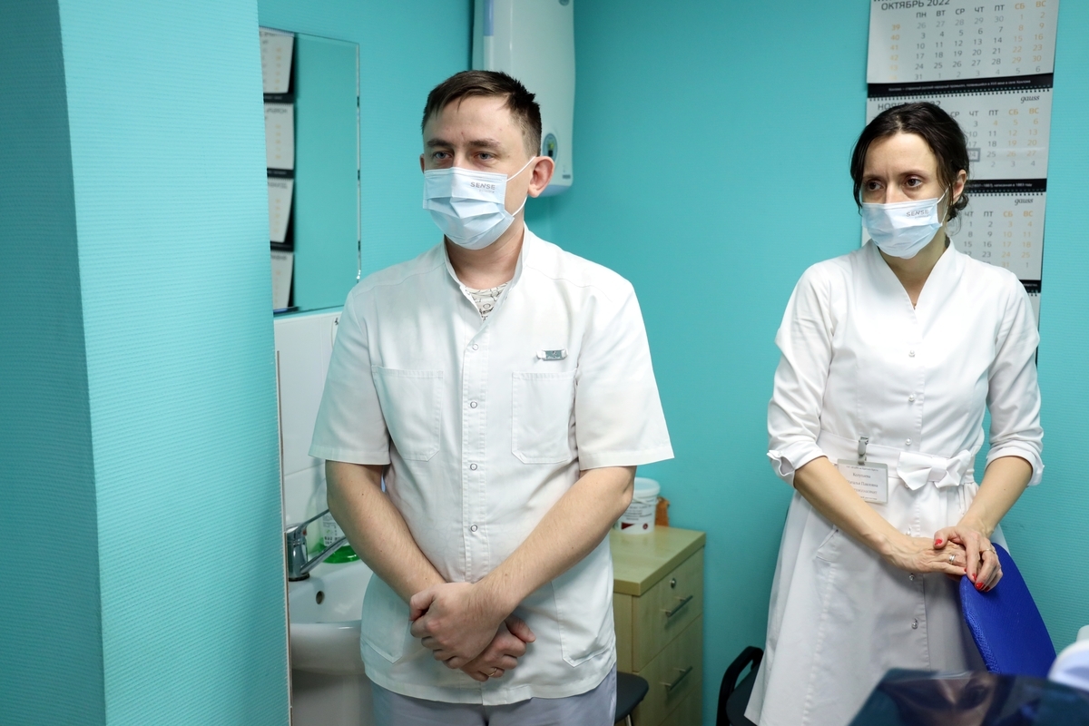 Губернатор Вадим Шумков сделал подарок на 50-летие детской больницы им. Красного Креста – в медучреждении отремонтируют операционное отделение