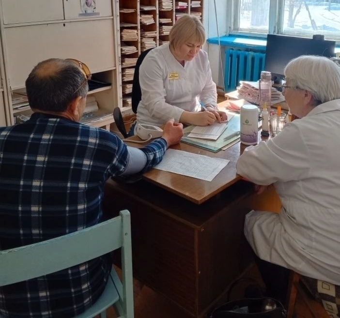 В селе Обанино Куртамышского муниципального округа прошла диспансеризация населения. ﻿