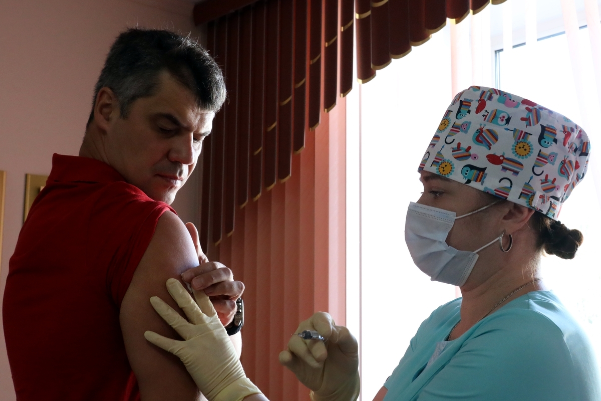 Жителей Курганской области приглашают до начала эпидсезона пройти вакцинацию от гриппа