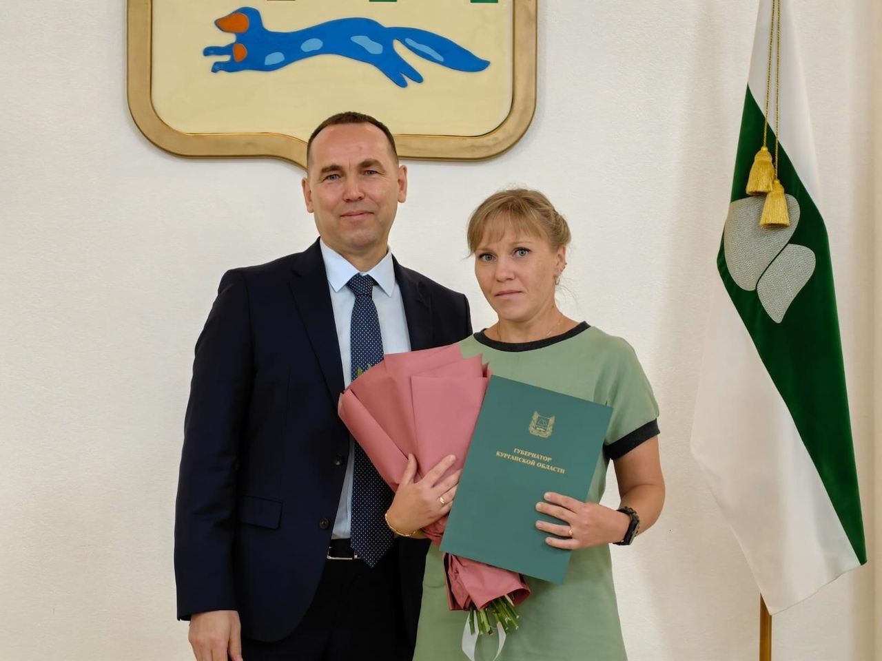 Губернатор Вадим Шумков накануне профессионального праздника вручил награды медицинским работникам региона