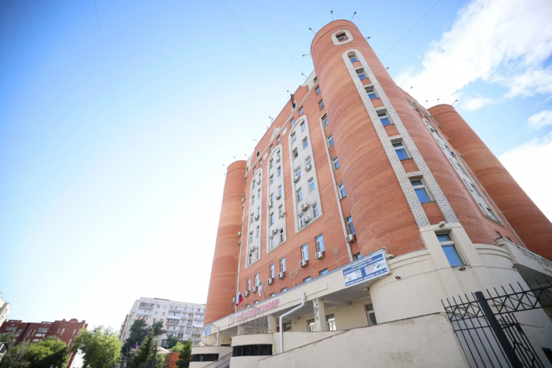 В Кургане приступают к обновлению старого здания поликлиники областной больницы, где после её переезда в новый корпус разместят отделения кардиодиспансера