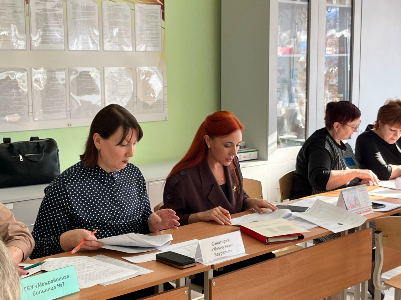 В Шадринском филиале Курганского базового медицинского колледжа прошла встреча представителей медицинских организаций с выпускниками колледжа. ﻿