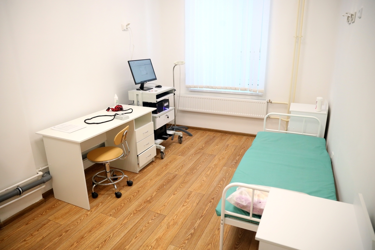 В новой детской поликлинике Заозерного начался прием пациентов узкими специалистами