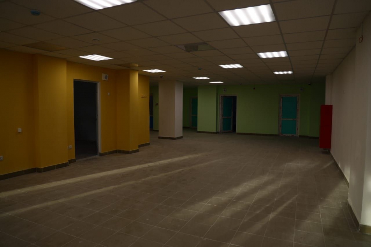 Губернатор проконтролировал завершение строительства детской поликлиники