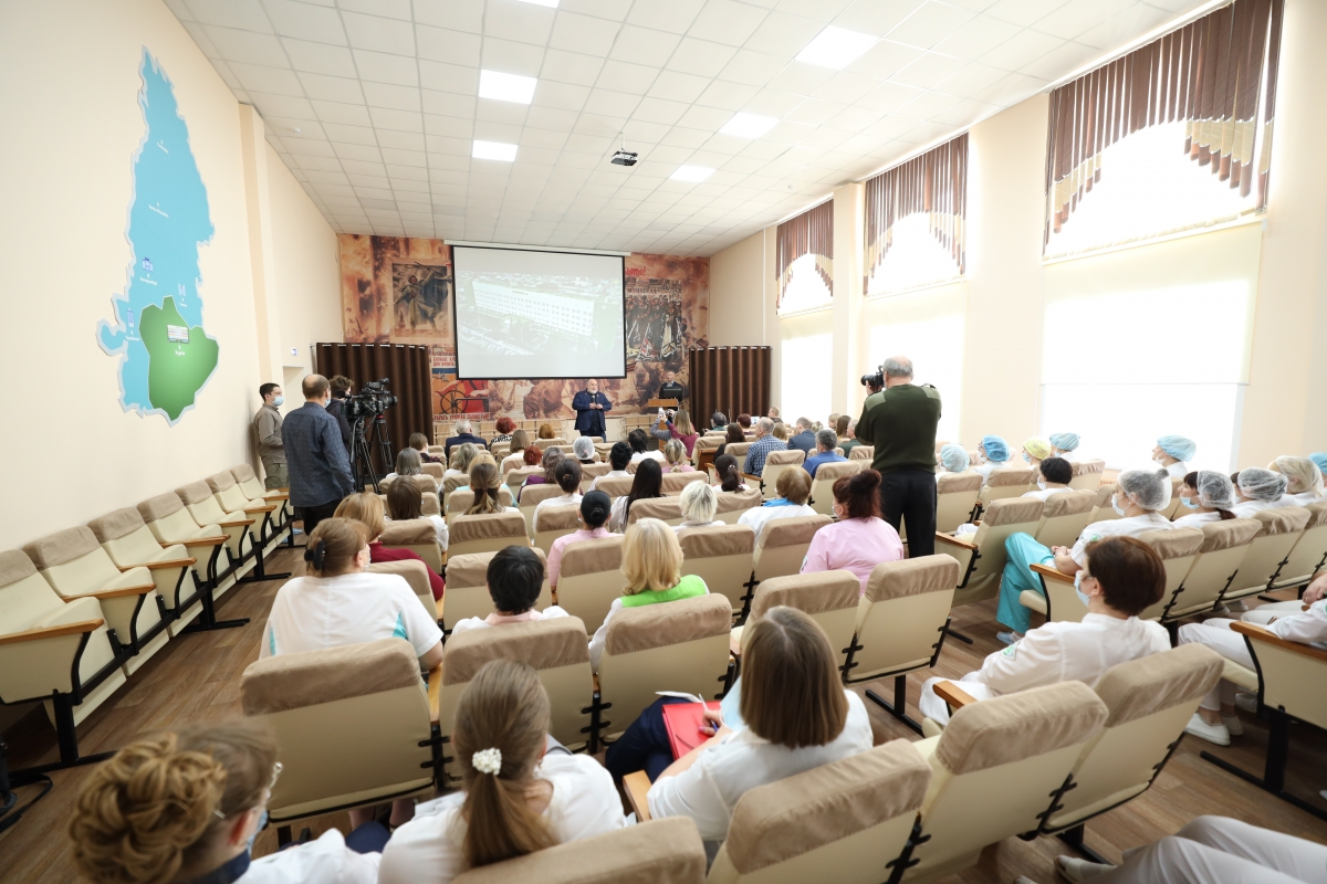 Сегодня, 11 марта, в Курганском областном госпитале для ветеранов войн запустили в работу современную, высокотехнологичную офтальмологическую хирургическую систему