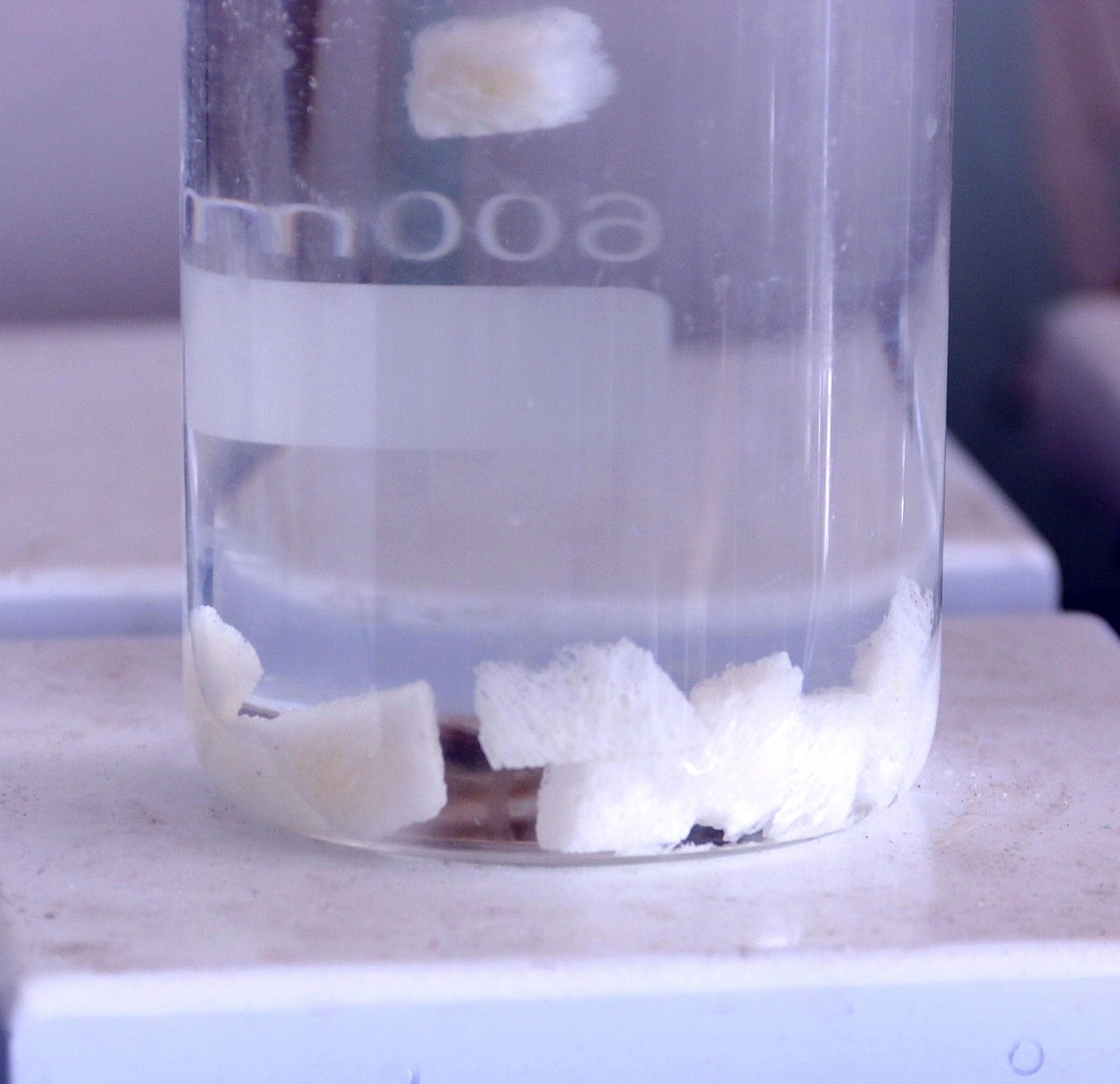 Ученые Центра Илизарова разработали остеопластический материал для замещения костных дефектов