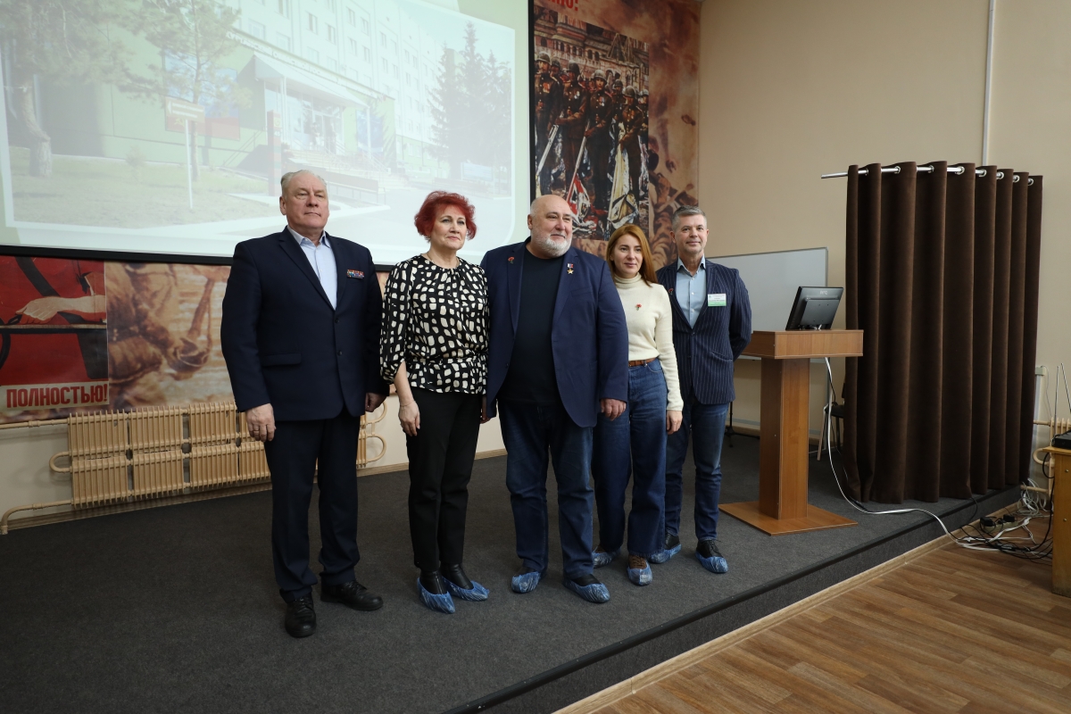 Сегодня, 11 марта, в Курганском областном госпитале для ветеранов войн запустили в работу современную, высокотехнологичную офтальмологическую хирургическую систему