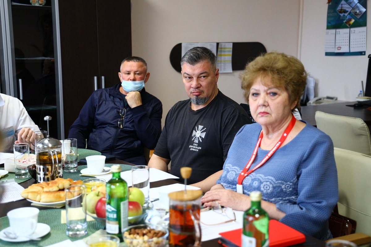 В областном госпитале для ветеранов войн создали наблюдательный совет, который обсудил вопросы дальнейших ремонтов и оснащения медучреждения