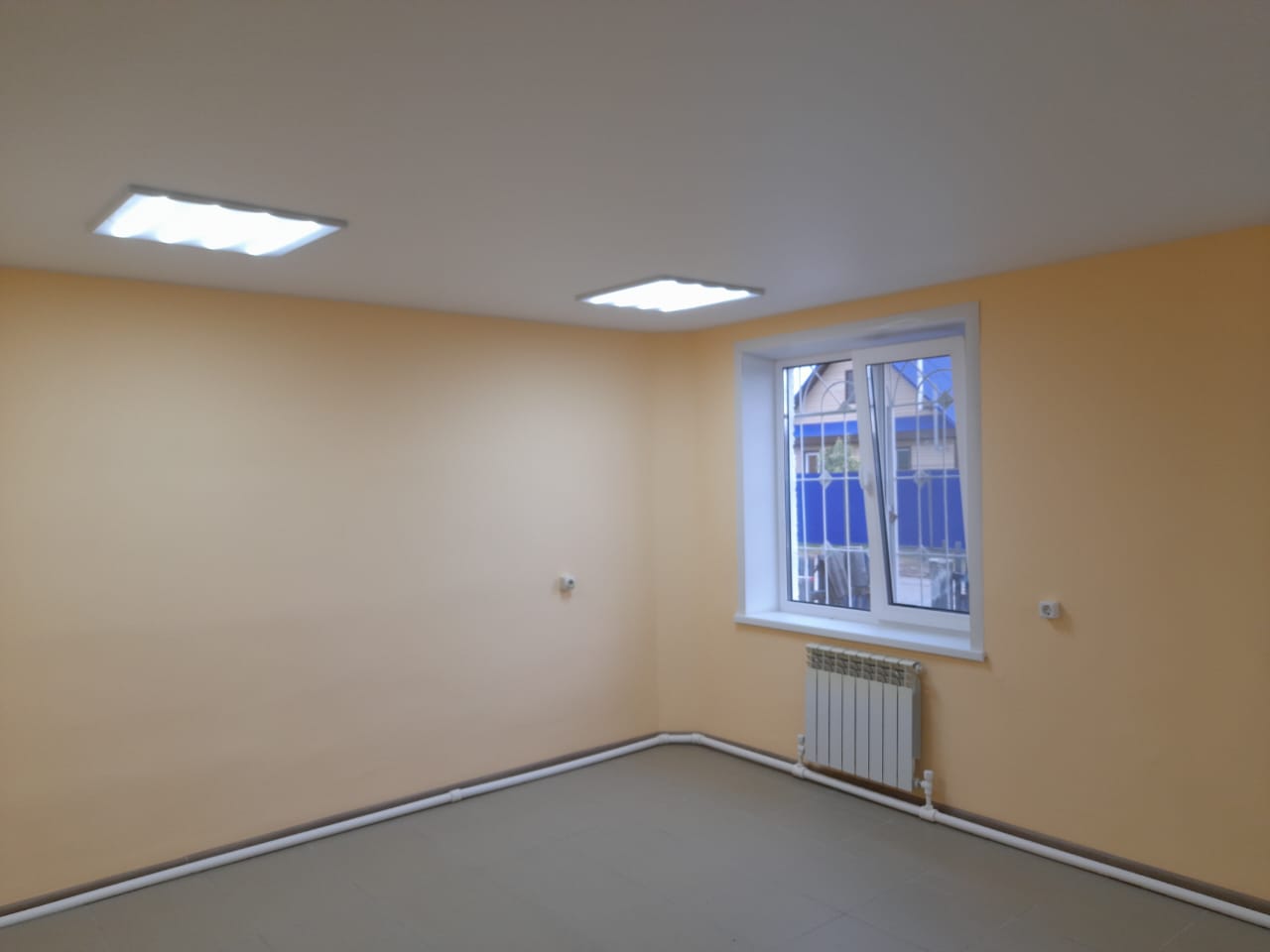 В селе Колташово Кетовского муниципального округа капитально отремонтировали  фельдшерско-акушерский пункт 