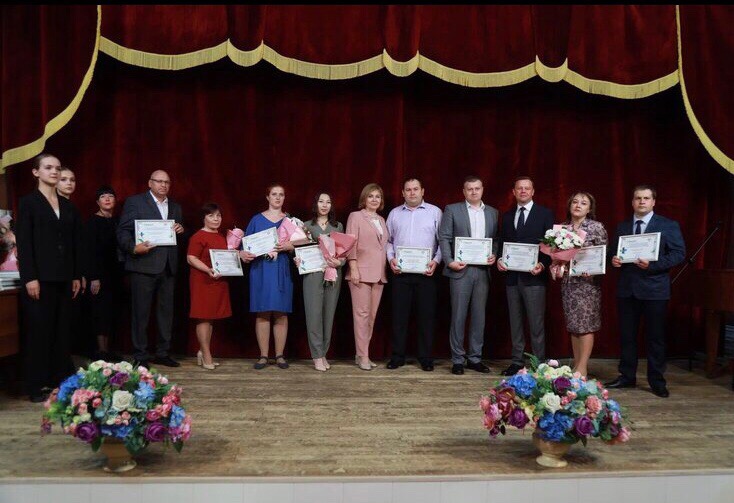 Лучшие в своей профессии получили областные гранты