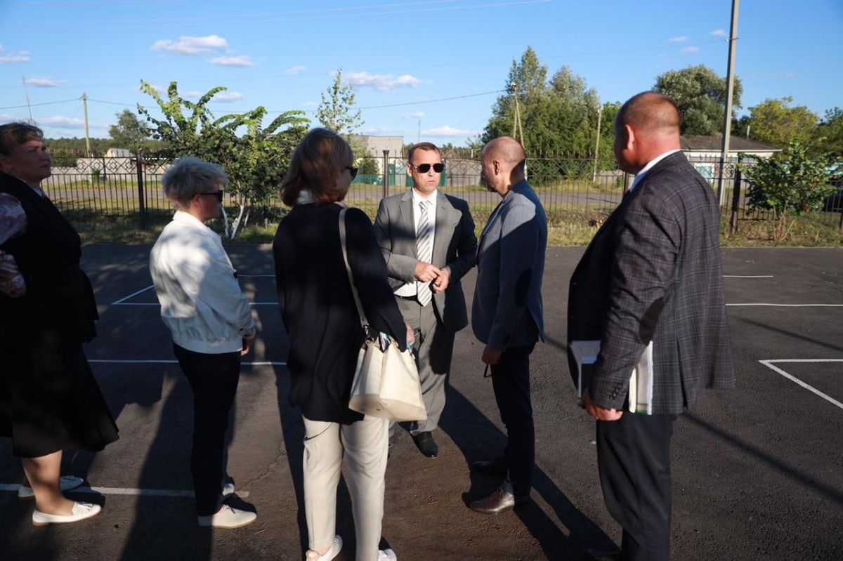 Губернатор Вадим Шумков проконтролировал ремонт социально значимых объектов Притобольного района