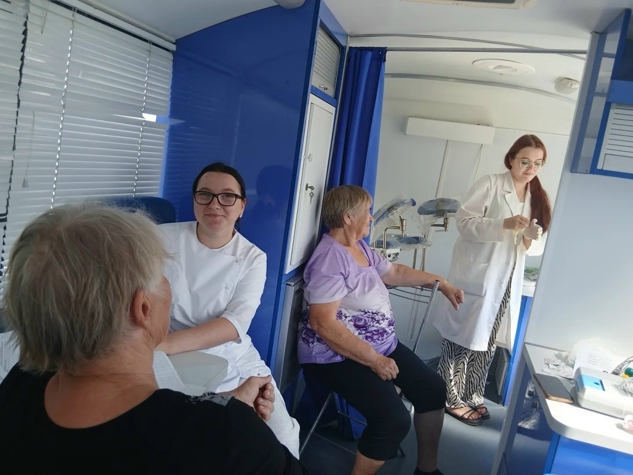 Сегодня в селе Бахарева Каргапольского округа прошла выездная диспансеризация Сегодня в селе Бахарева Каргапольского округа прошла выездная диспансеризация